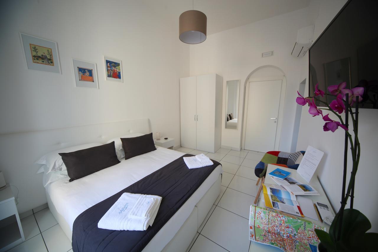 Le Mulieres Apartment Salerno Ngoại thất bức ảnh
