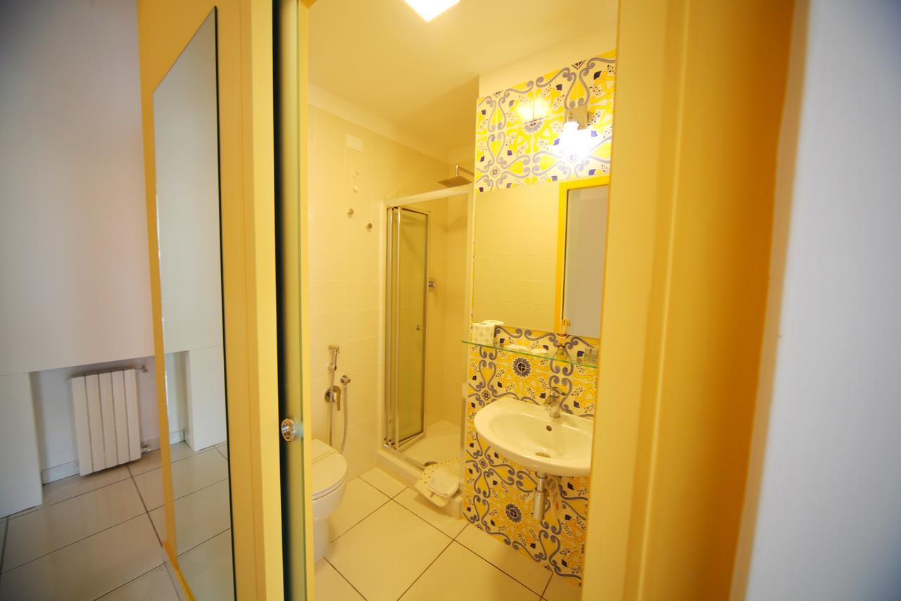 Le Mulieres Apartment Salerno Ngoại thất bức ảnh